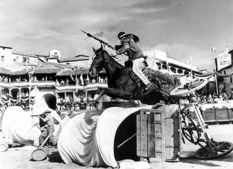 La plaza de Chinchón en -El fabuloso mundo del circo-