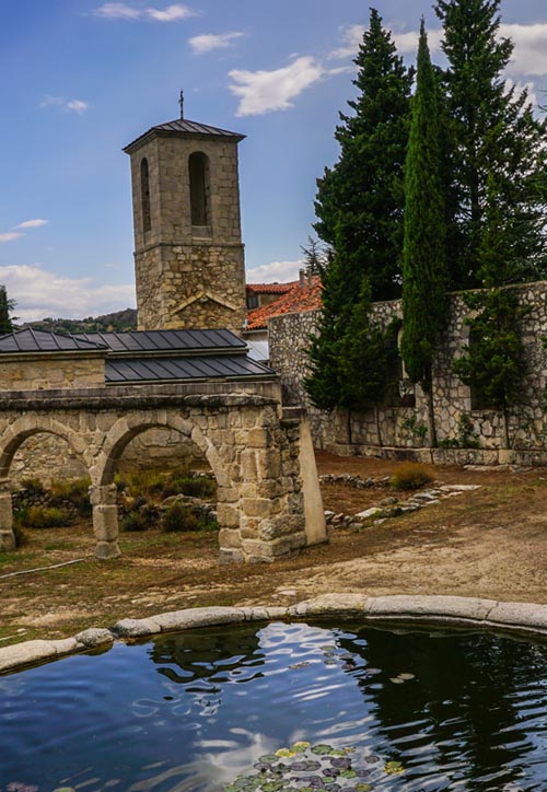 Spiritual retreat to the Middle Ages