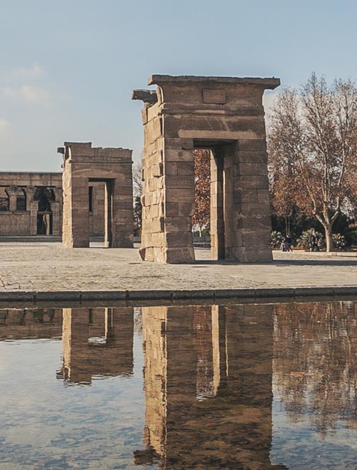 Let us enter the ancient Egypt